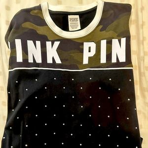 NWOT-Pink Victoria’s secret Long Sleeve Shirt